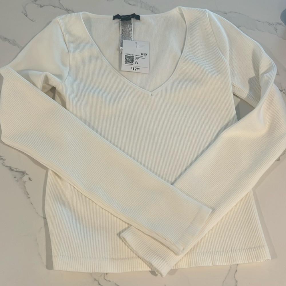 Forever 21 long sleeve ribbed shirt